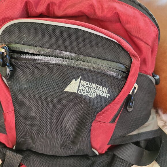 Mountain Equipment Co-op Hiking Camping waist pack - Picture 5 of 5